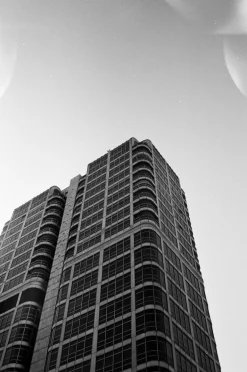 Brand New KUGO 35mm Film Camera Reusable Point And Shoot - White