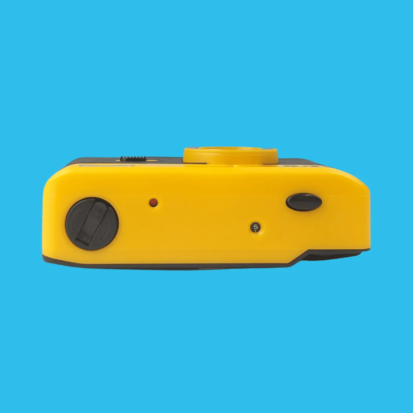 Brand New KUGO 35mm Film Camera Reusable Point And Shoot - Yellow