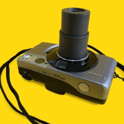 Canon Sure Shot 105 Zoom 35mm Film Camera Point and Shoot