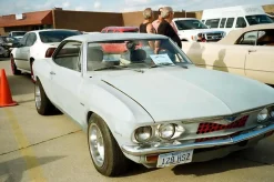 Canon Sure Shot 105 Zoom 35mm Film Camera Point and Shoot