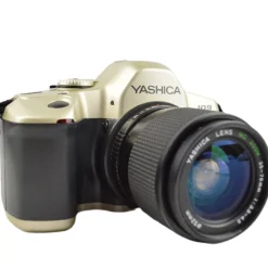 Kyocera Yashica 109 with Yashica 35-70mm f3.5 Zoom Lens