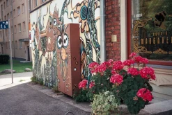 Minolta Riva Zoom 140 35mm Film Camera Point and Shoot