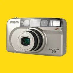 Minolta Riva Zoom 90 35mm Film Camera Point and Shoot