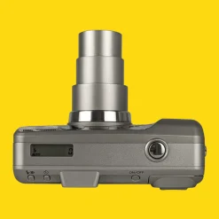 Minolta Riva Zoom 130 35mm Film Camera Point and Shoot