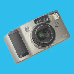 Minolta Riva Zoom 140EX 35mm Film Camera Point and Shoot