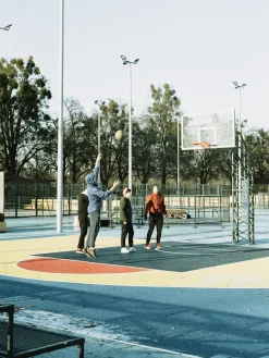 Minolta X-700 35mm SLR Film Camera with Minolta Prime Lens