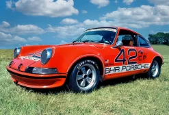 Nikomat EL Vintage 35mm SLR Film Camera w/ Nikkor-S f/2.8 35mm Lens