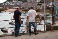 Nikon Fun Touch 35mm Film Camera Point and Shoot