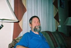 Nikon Lite Touch Zoom 140ED 35mm Film Camera Point and Shoot