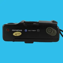 Olympus AM 100 35mm Film Camera Point and Shoot