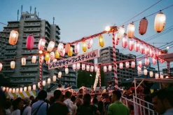 Olympus AM 100 35mm Film Camera Point and Shoot