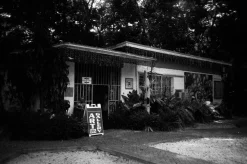 Olympus MJU Zoom 115 Deluxe 35mm Point and Shoot Film Camera.