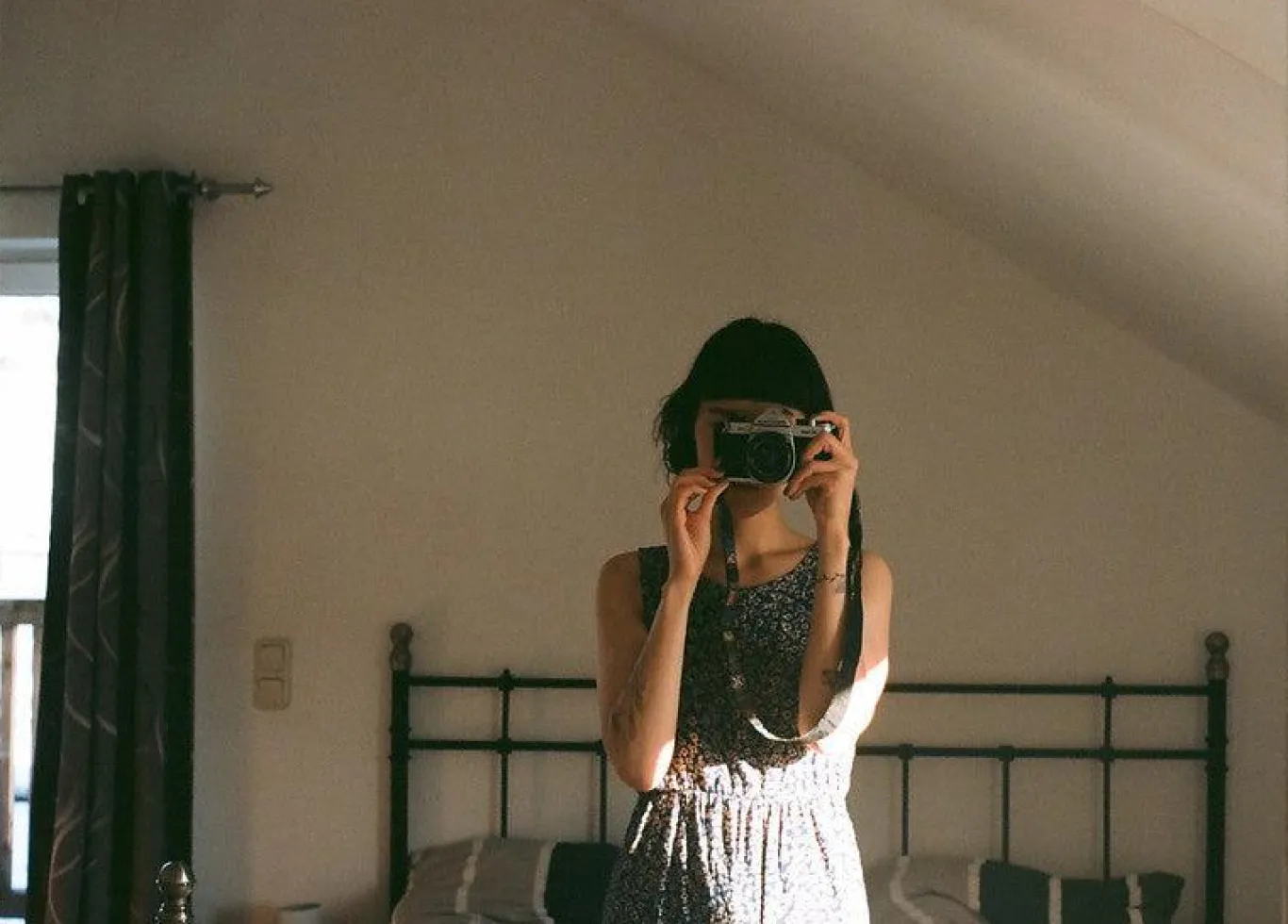 Pentax K1000 Vintage SLR 35mm Film Camera with Pentax f/2 50mm Prime Lens