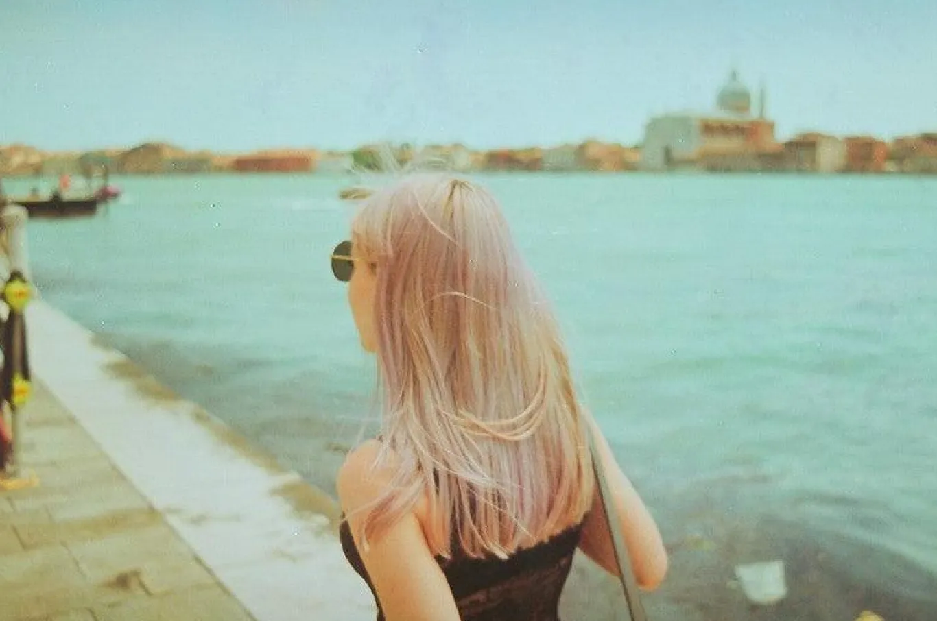 Pentax K1000 Vintage SLR 35mm Film Camera with Pentax f/2 50mm Prime Lens