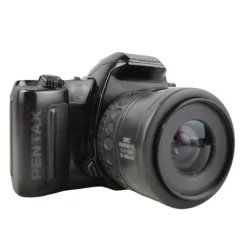 Pentax MZ-10 with 35-80mm f4 Zoom Lens