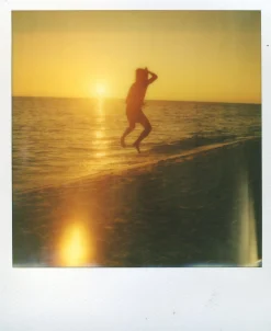 Retro Polaroid 640 Instant Film Camera