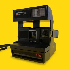 Retro Polaroid 640 Instant Film Camera