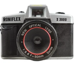 Roniflex X 3000 50mm F5.6 Point and Shoot