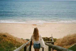 Samsung Fino 800 35mm Film Camera Point and Shoot