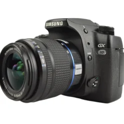Samsung GX 10 with Schneider-Kreuznach D-Xenon 18-55mm f3.5 Zoom Lens