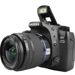 Samsung GX 10 with Schneider-Kreuznach D-Xenon 18-55mm f3.5 Zoom Lens