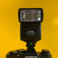 SUNPAK Auto 220 External Flash Unit for 35mm Film Camera