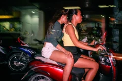 Super-Paragon 28mm f/3.5 Camera Lens