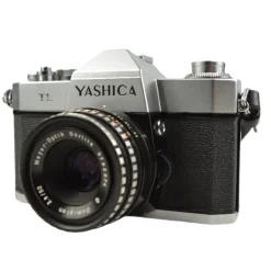 Yashica TL SLR With 50mm f2.8 Prime Lens